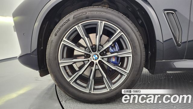 BMW X5 2021 — photo 5