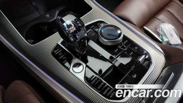 BMW X5 2021 — photo 9