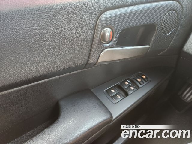 KG Mobility KORANDO 2015 — photo 17