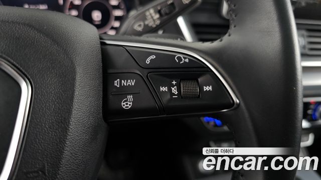Audi Q5 2020 — photo 27