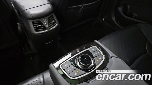 Hyundai Grandeur 2013 — photo 17