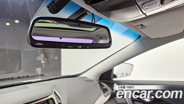 Hyundai Grandeur 2013 — photo 18