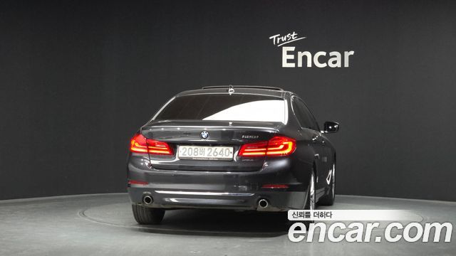 BMW 5-Series 2020 — photo 4