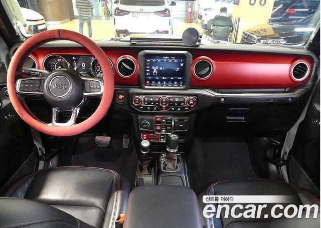 Jeep Wrangler 2023 — photo 7