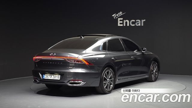 Hyundai Grandeur 2022 — photo 2