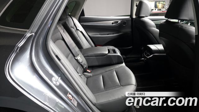 Hyundai Grandeur 2022 — photo 18