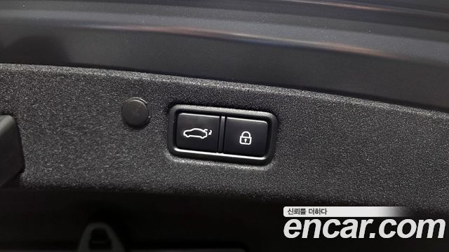 Hyundai Grandeur 2022 — photo 27