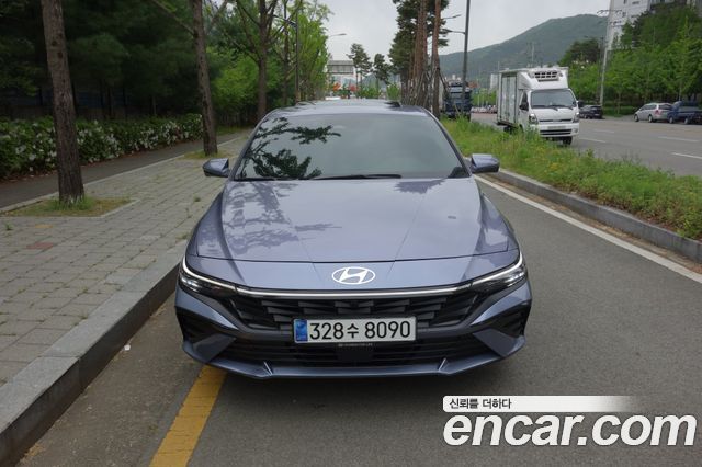 Hyundai AVANTE 2024 — photo 2