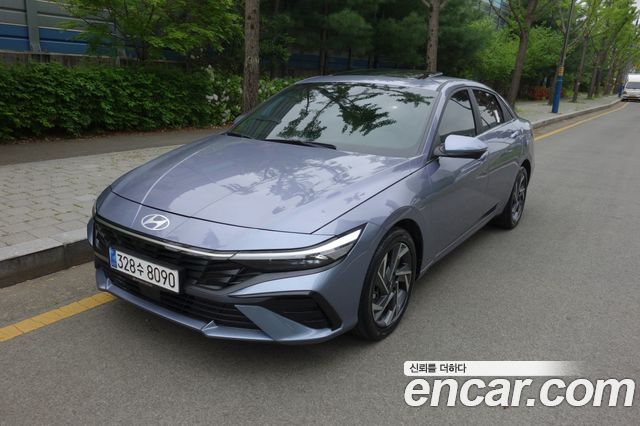 Hyundai AVANTE 2024 — photo 3