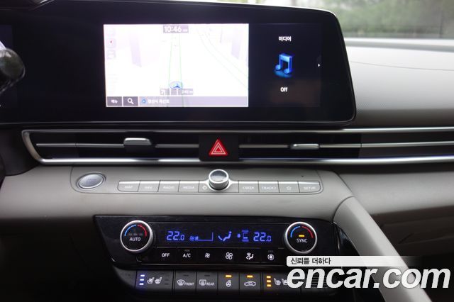 Hyundai AVANTE 2024 — photo 17