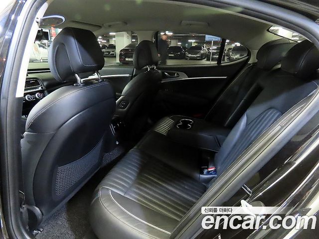 Genesis G70 2019 — photo 7