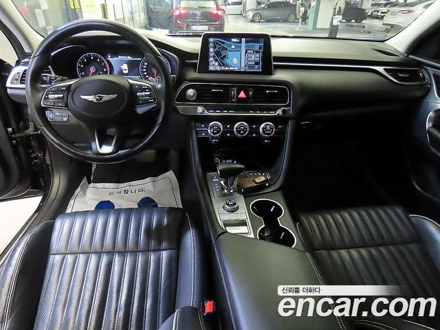 Genesis G70 2019 — photo 10