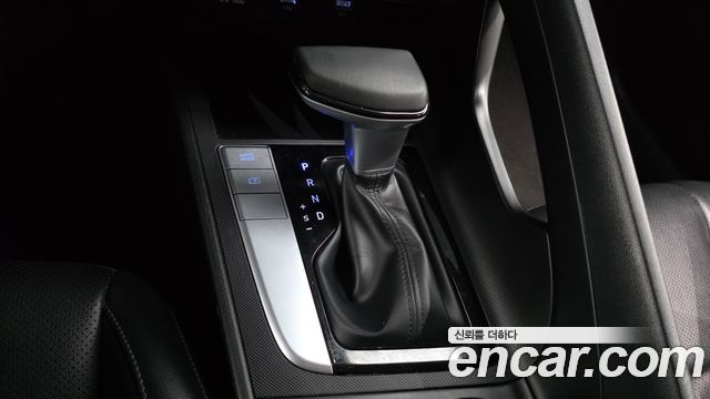 Hyundai AVANTE 2021 — photo 9