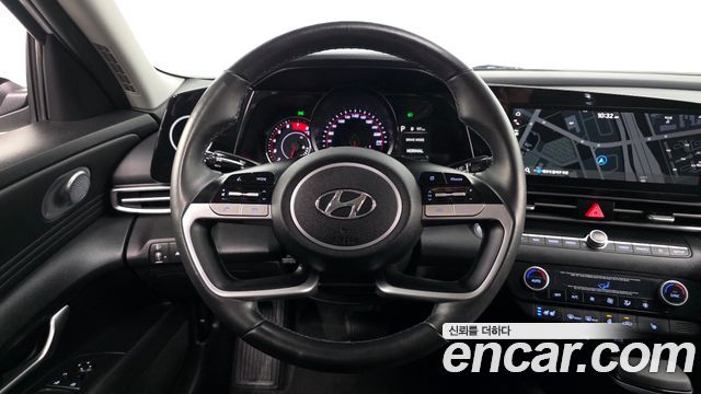 Hyundai AVANTE 2021 — photo 13