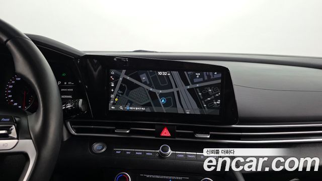 Hyundai AVANTE 2021 — photo 14