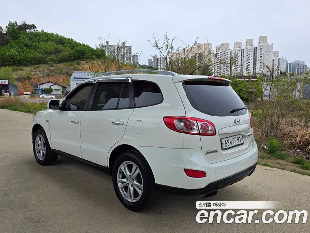 Hyundai Santafe 2010 — photo 3