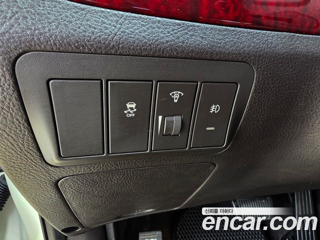 Hyundai Santafe 2010 — photo 11