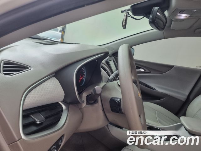 Chevrolet Korea Malibu 2018 — photo 20