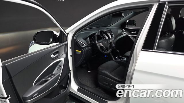 Hyundai Santafe 2017 — photo 10