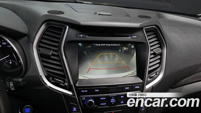 Hyundai Santafe 2017 — photo 15