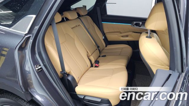 Kia Sorento 2021 — photo 18
