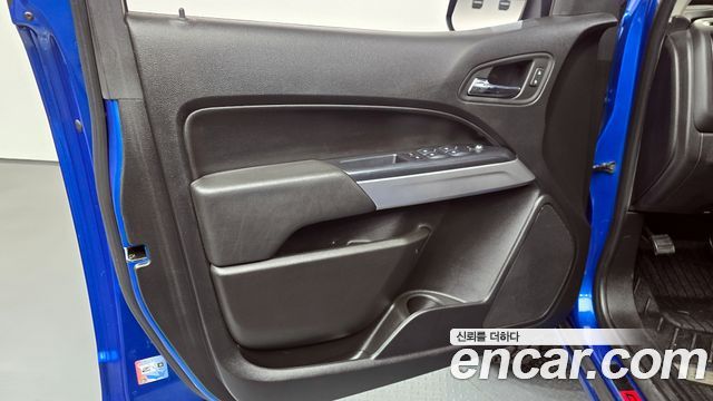 Chevrolet Korea Colorado 2020 — photo 14