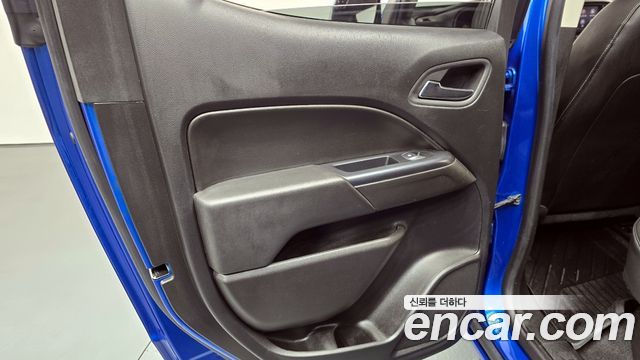 Chevrolet Korea Colorado 2020 — photo 15