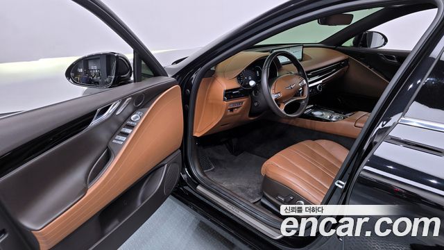 Genesis G80 2022 — photo 13