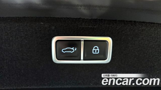 Genesis G80 2022 — photo 26