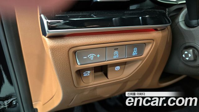 Genesis G80 2022 — photo 29