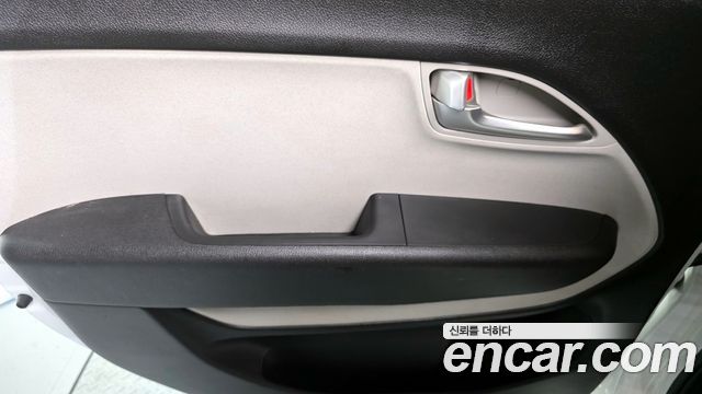 Kia RAY 2022 — photo 15
