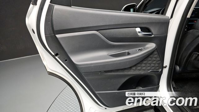 Hyundai Santafe 2019 — photo 15