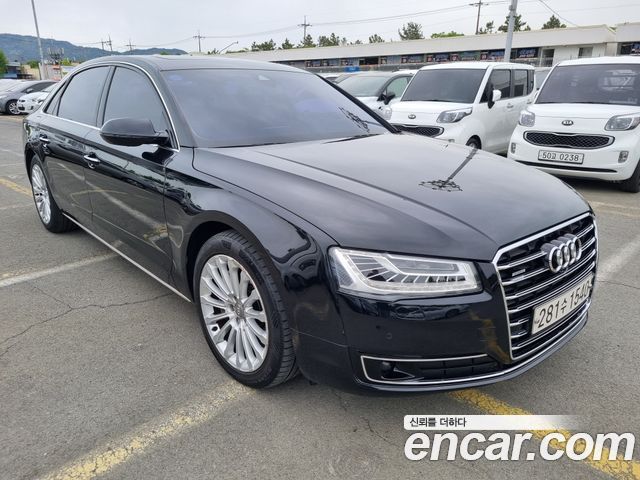 Audi A8 2015 — photo 2
