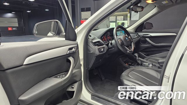 BMW X1 2017 — photo 10