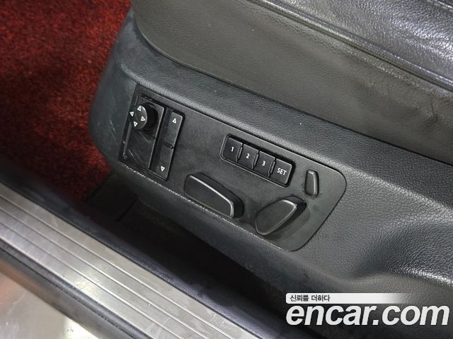 Volkswagen Phaeton 2011 — photo 15