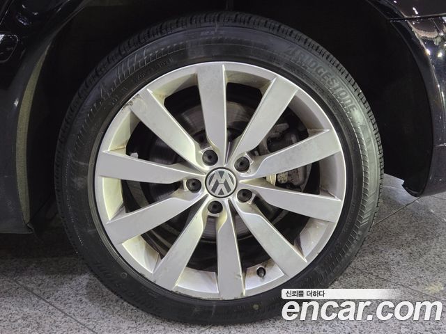 Volkswagen Phaeton 2011 — photo 20