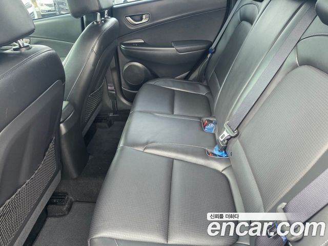 Hyundai Kona 2018 — photo 18