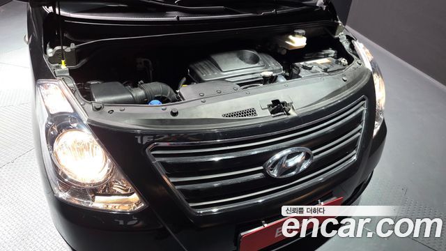 Hyundai Starex 2017 — photo 6
