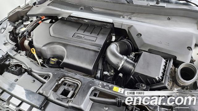 Land Rover Discovery Sport 2021 — photo 6