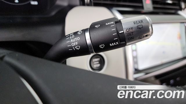 Land Rover Discovery Sport 2021 — photo 28