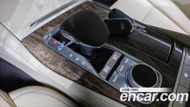 Kia K9 2021 — photo 12