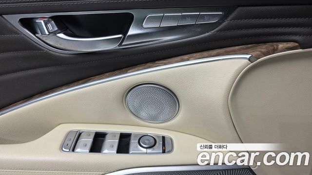 Kia K9 2021 — photo 28