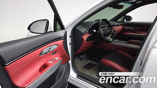 Genesis GV70 2021 — photo 13