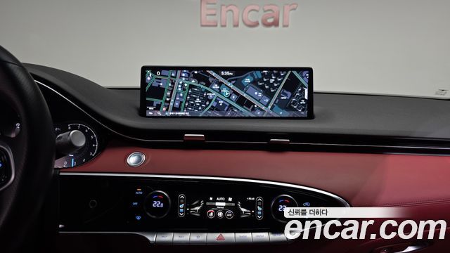 Genesis GV70 2021 — photo 18