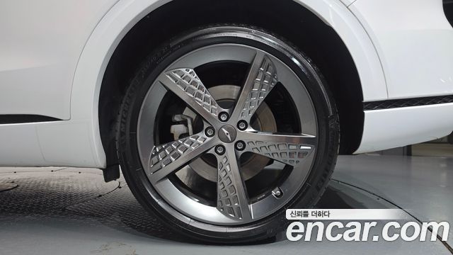 Genesis GV70 2021 — photo 7