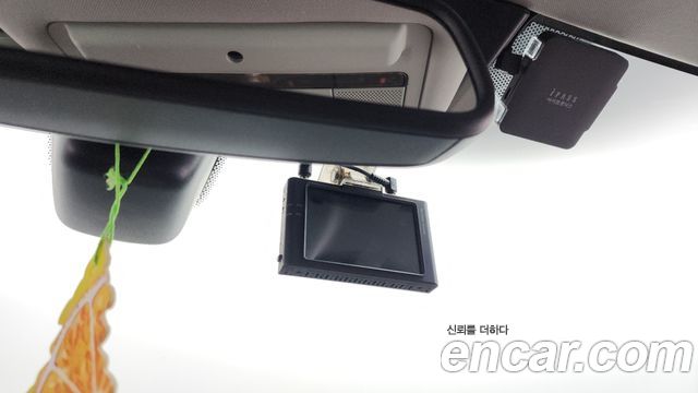 Land Rover Discovery Sport 2018 — photo 27