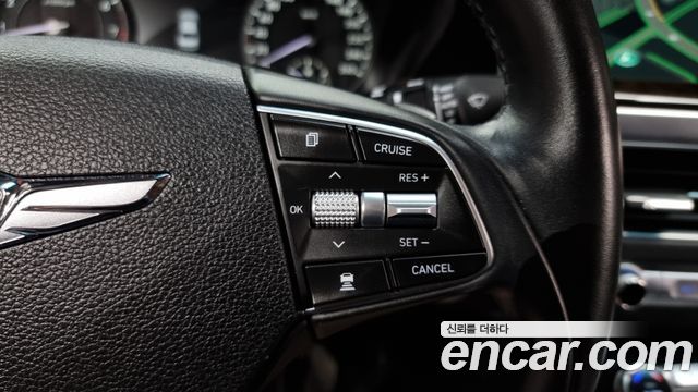 Genesis G90 2020 — photo 22