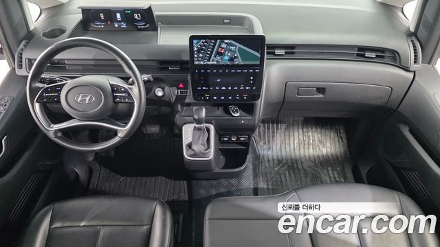 Hyundai Staria 2022 — photo 7