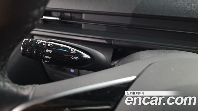 Hyundai Staria 2022 — photo 16