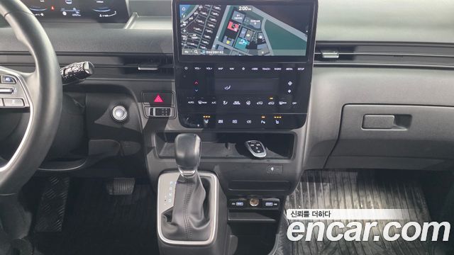 Hyundai Staria 2022 — photo 19